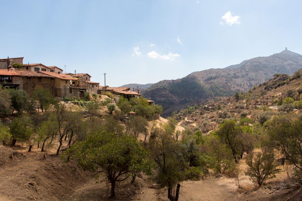 Hatzikyprianou Museum Studio Lazania Экстерьер фото